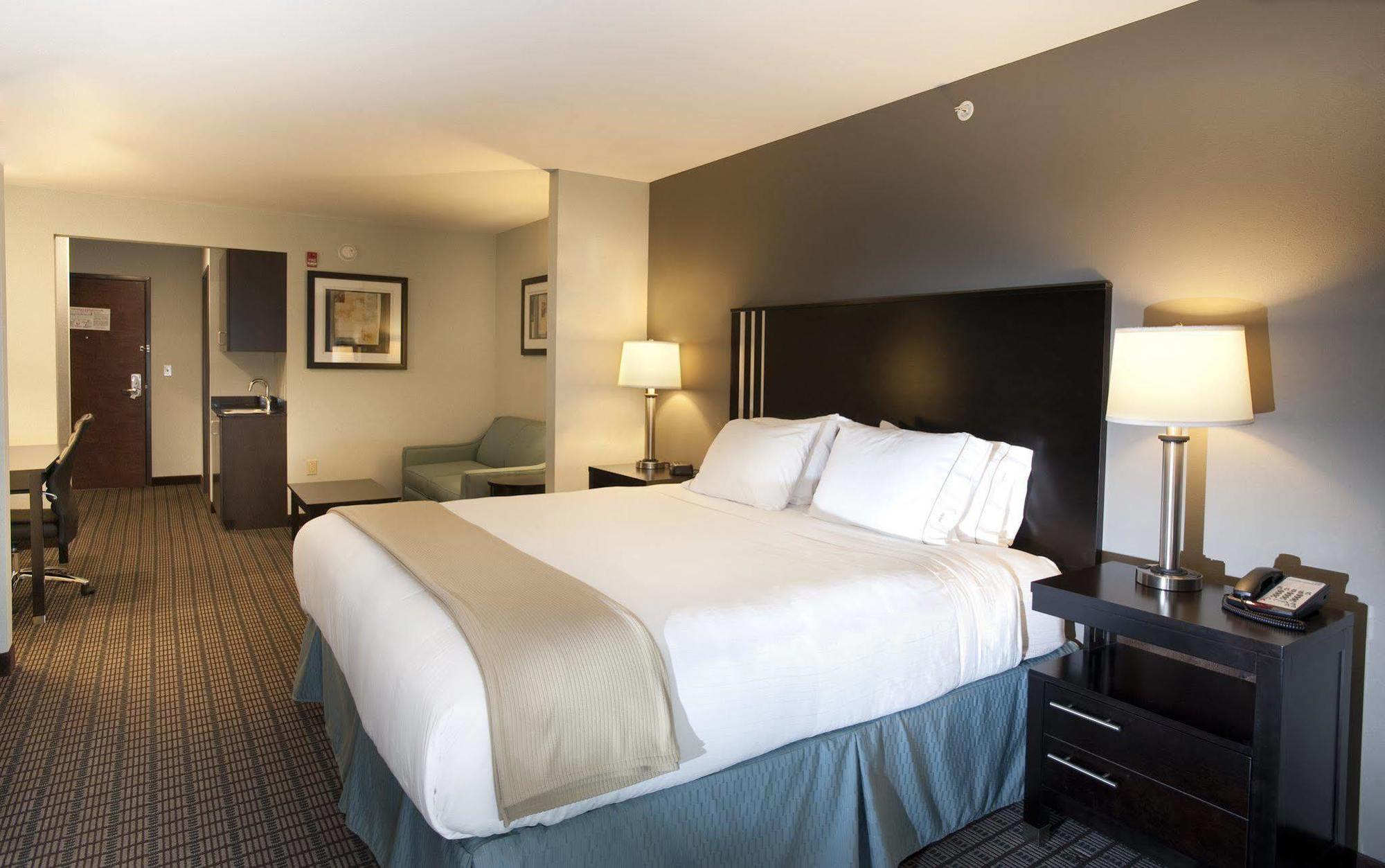 Holiday Inn Express Selinsgrove, An Ihg Hotel Shamokin Dam ภายนอก รูปภาพ